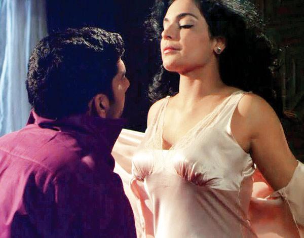 સુંદર સ્ત્રી સાથે પ્રોટેક્શન વાપરીએ નહીં તો ચાલે?