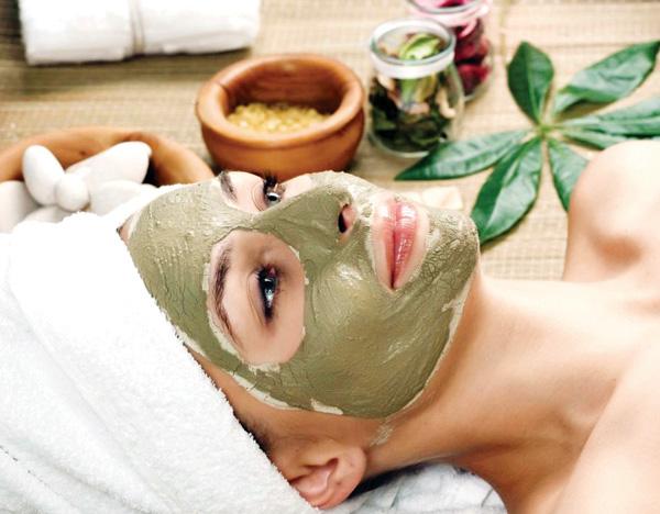 ત્વચાના મોટા ભાગના પ્રૉબ્લેમ્સ માટે અકસીર છે મુલતાની માટી