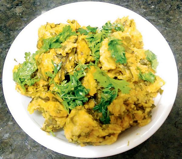 મેથી-પનીર મૂઠિયાં