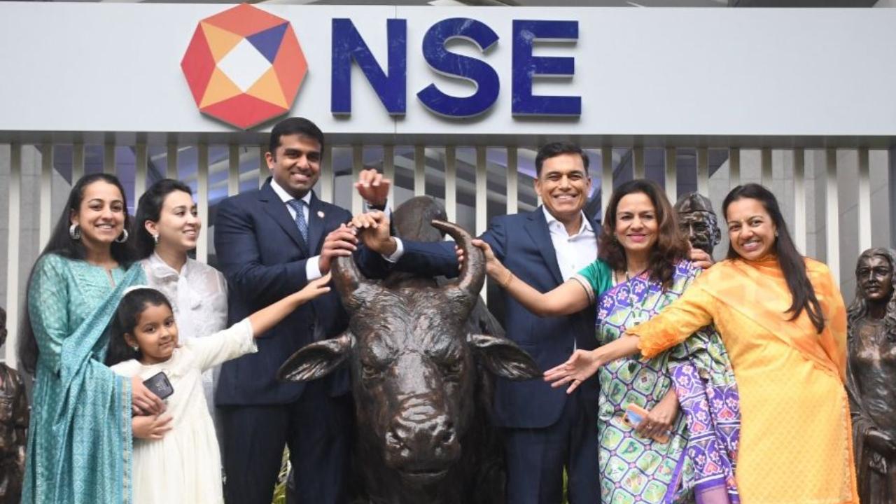 JSW સિમેન્ટના IPOનું સફળ લિસ્ટિંગ